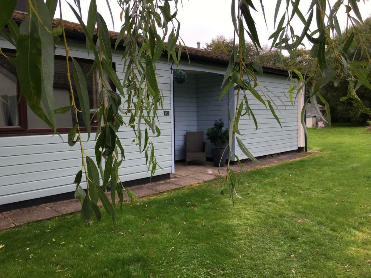 20 Notter Bungalow Saltash Exterior foto